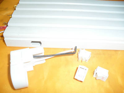 T5帶小開關(guān)按鈕支架燈日光燈 8w 貴港港發(fā)五金直銷特價熒光燈詳解